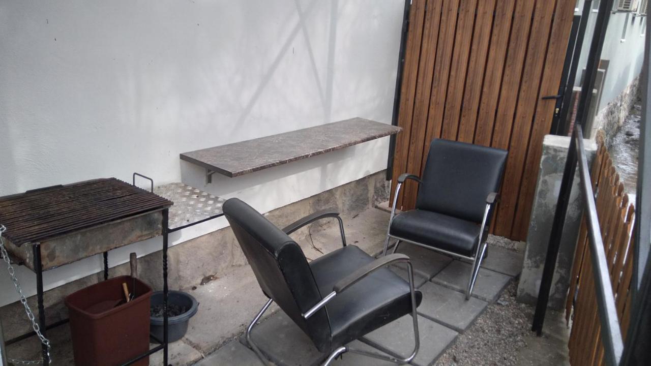 Raza Soarelui Apartament De Lux سوفاتا المظهر الخارجي الصورة